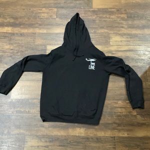 XL Nine Line sweatshirt